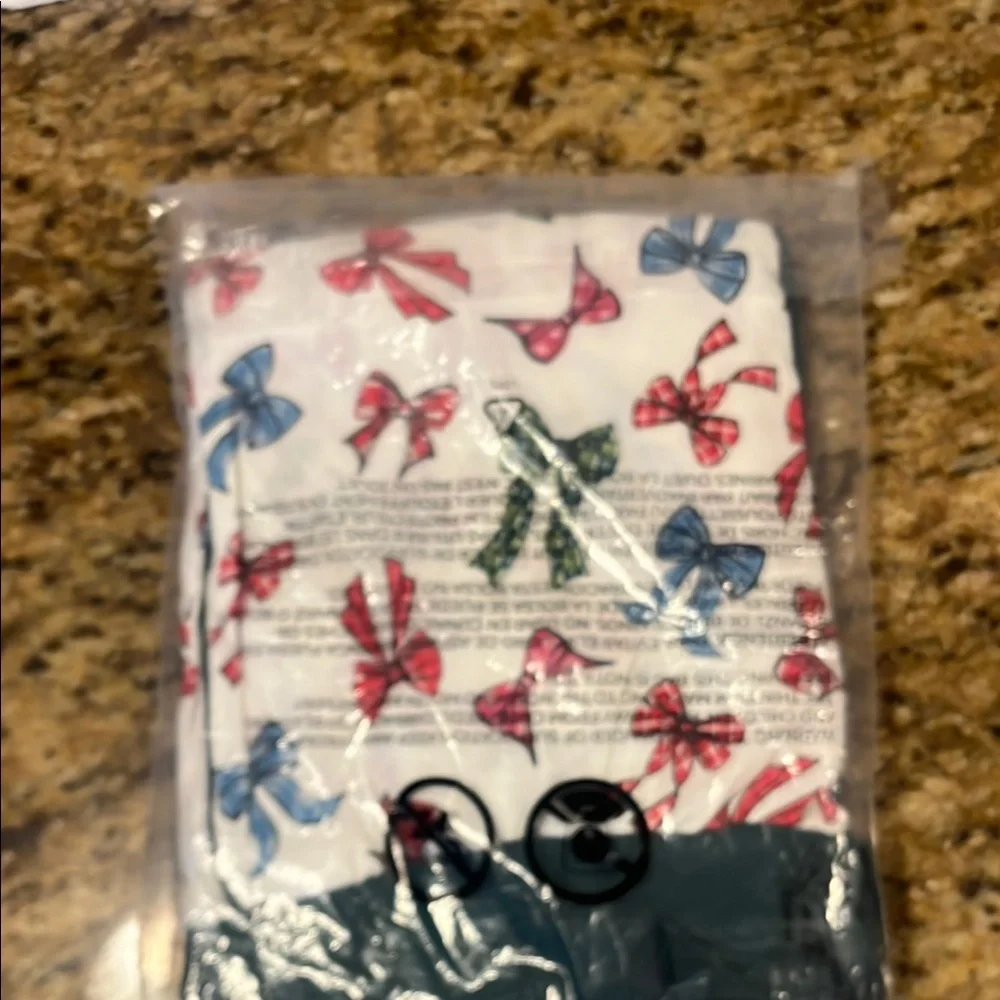 Brand new ! Adore Me bow pajamas - Picture 2 of 4
